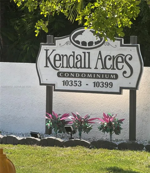 10395 Kendall Dr #V1