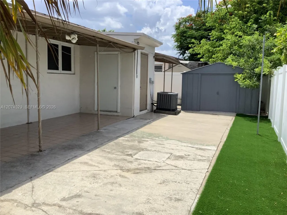 11019 SW 5th St #11019 Sweetwater, FL 33174