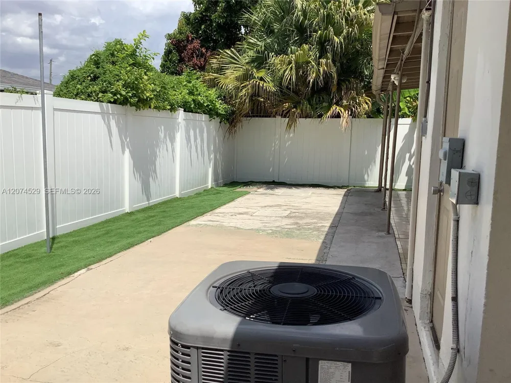 11019 SW 5th St #11019 Sweetwater, FL 33174