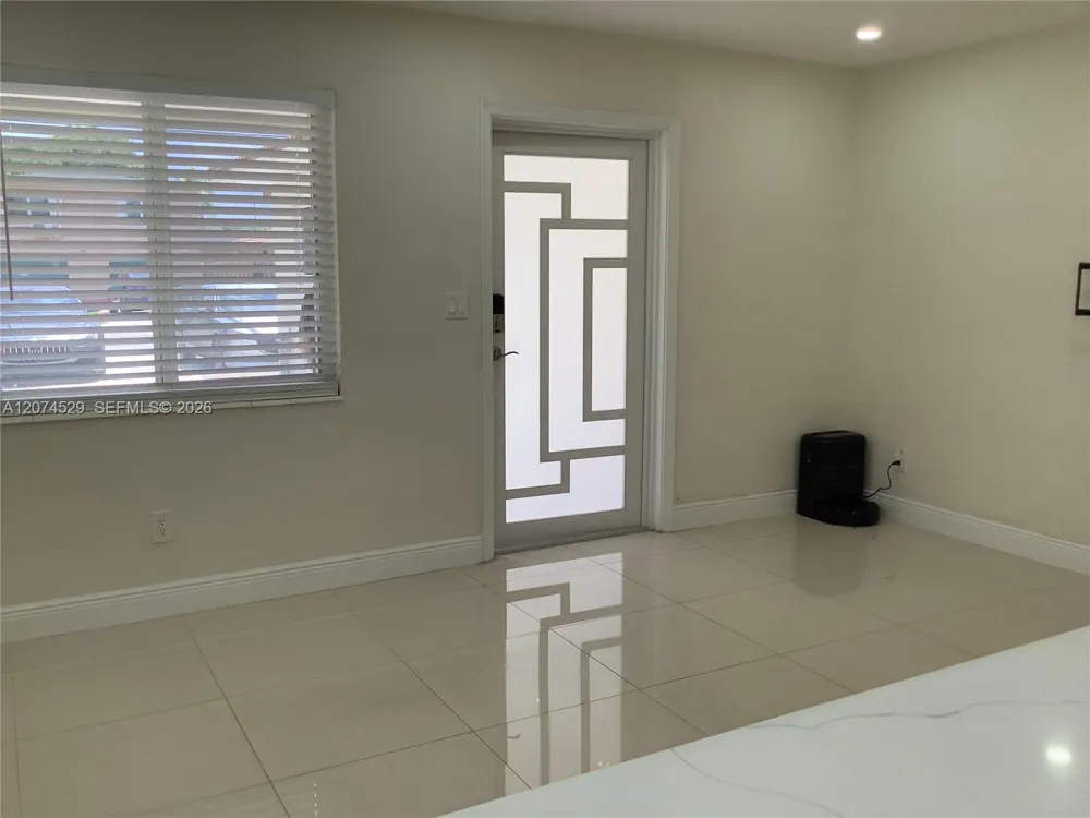11019 SW 5th St #11019 Sweetwater, FL 33174