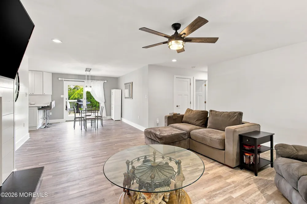 116 Seaspray Road Manahawkin, NJ 08050