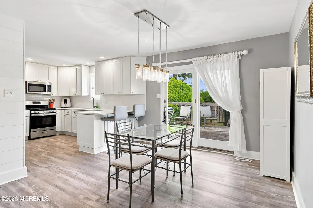 116 Seaspray Road Manahawkin, NJ 08050