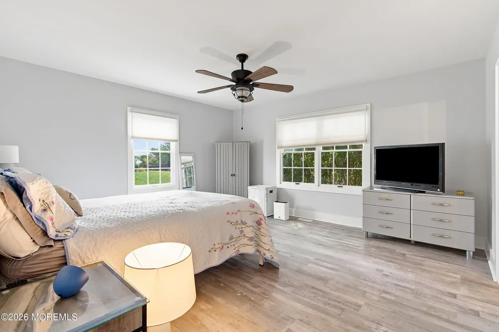 116 Seaspray Road Manahawkin, NJ 08050