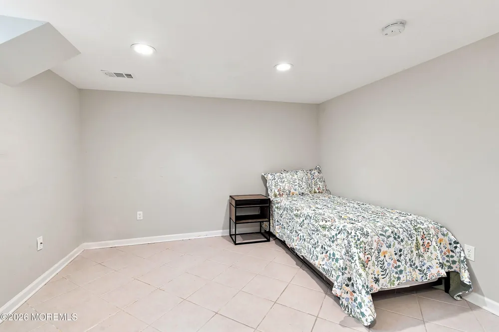 116 Seaspray Road Manahawkin, NJ 08050