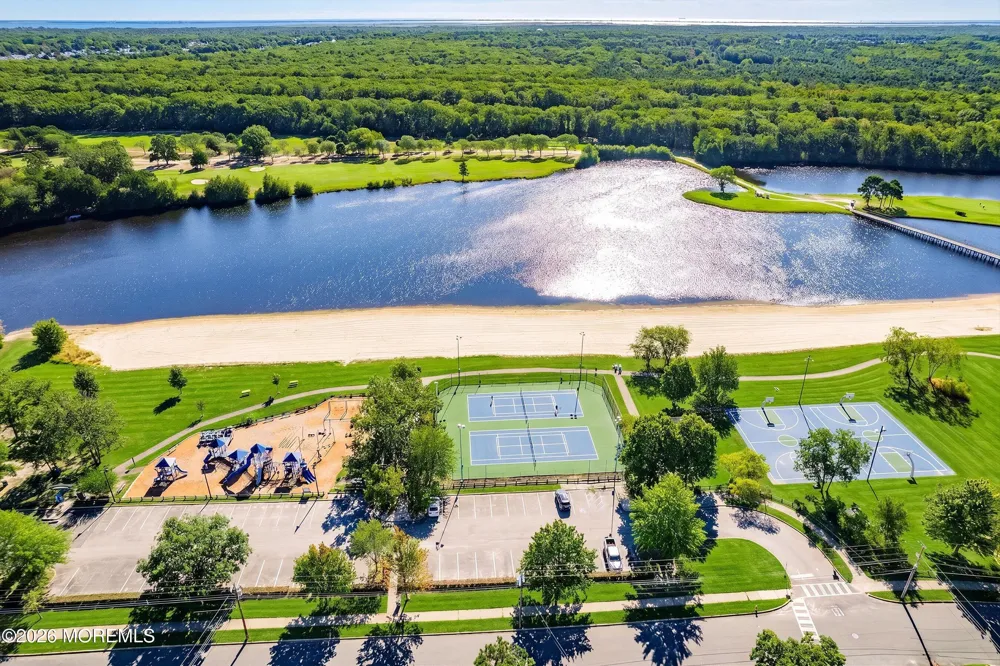 116 Seaspray Road Manahawkin, NJ 08050