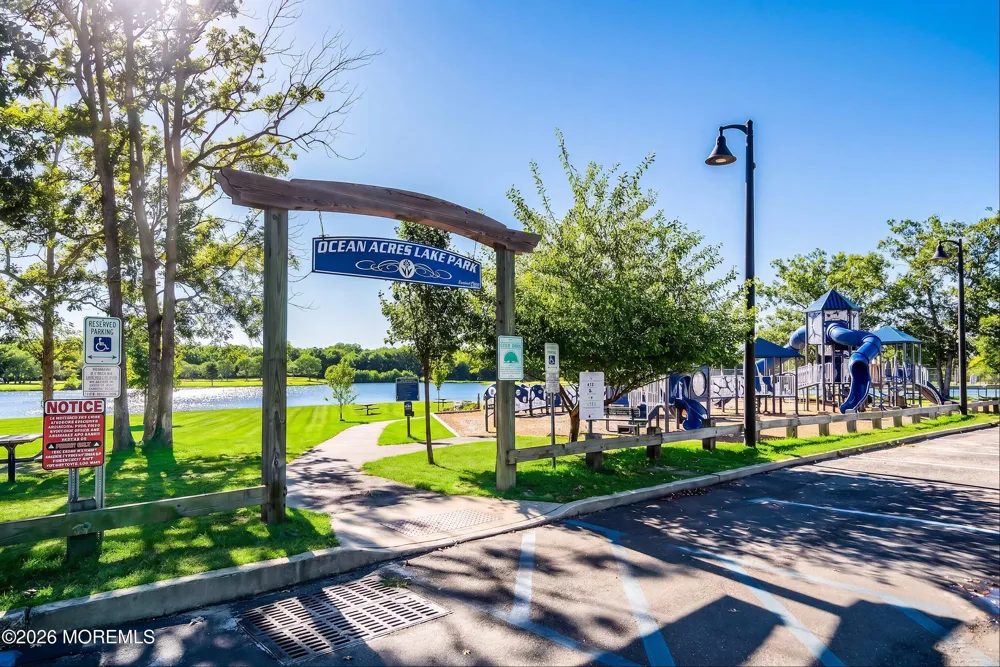 116 Seaspray Road Manahawkin, NJ 08050