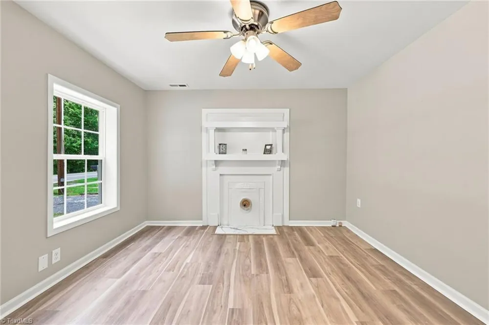 6012 Ball Park Road Thomasville, NC 27360