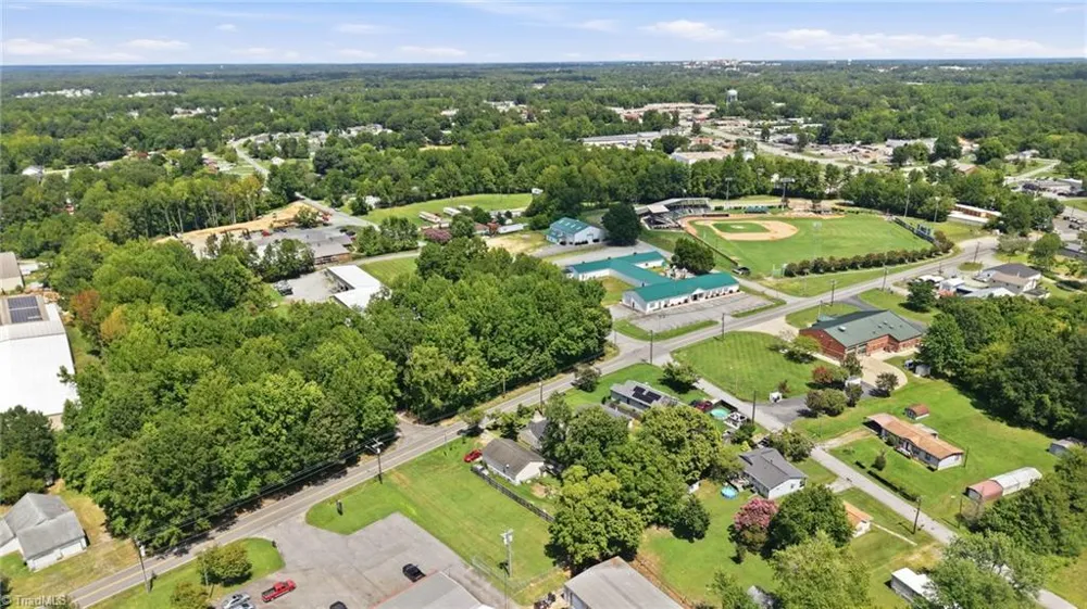 6012 Ball Park Road Thomasville, NC 27360