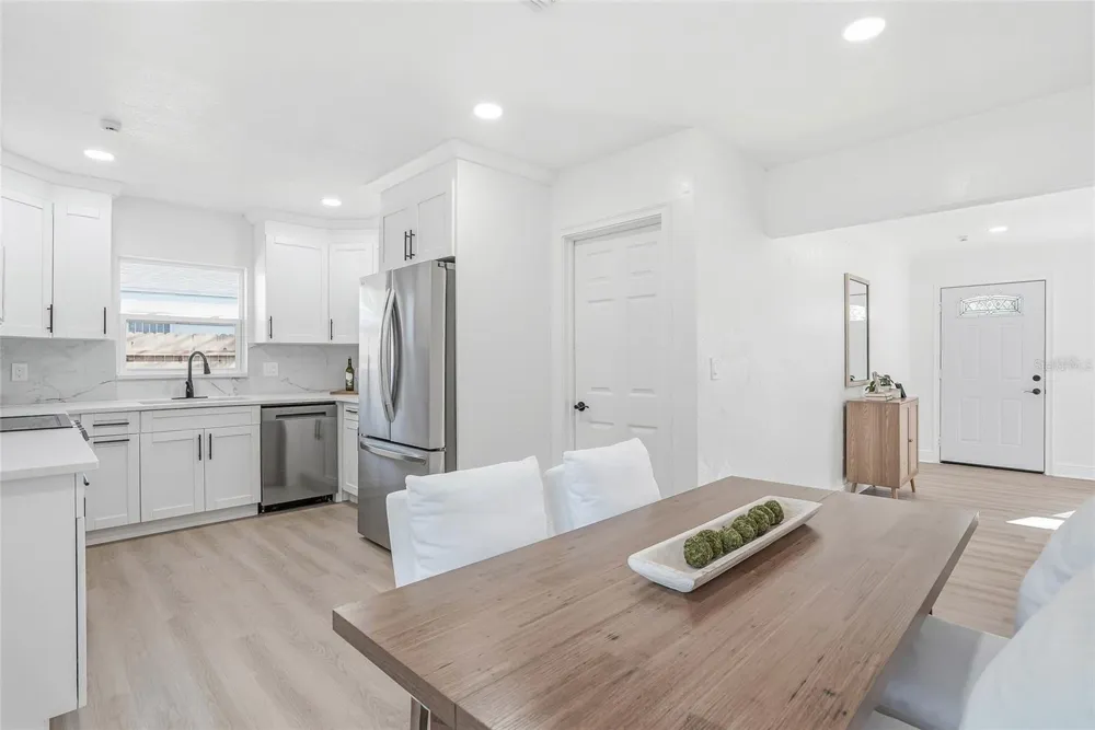 4720 MOHEGAN ROAD St Petersburg, FL 33708