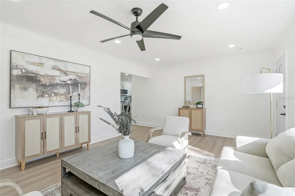 4720 MOHEGAN ROAD St Petersburg, FL 33708