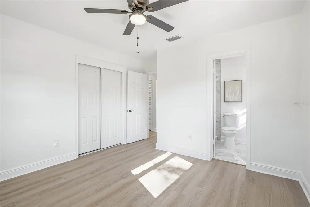 4720 MOHEGAN ROAD St Petersburg, FL 33708