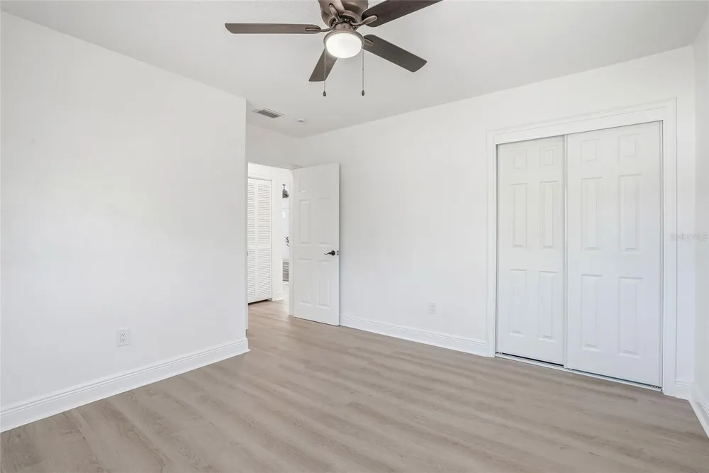 4720 MOHEGAN ROAD St Petersburg, FL 33708