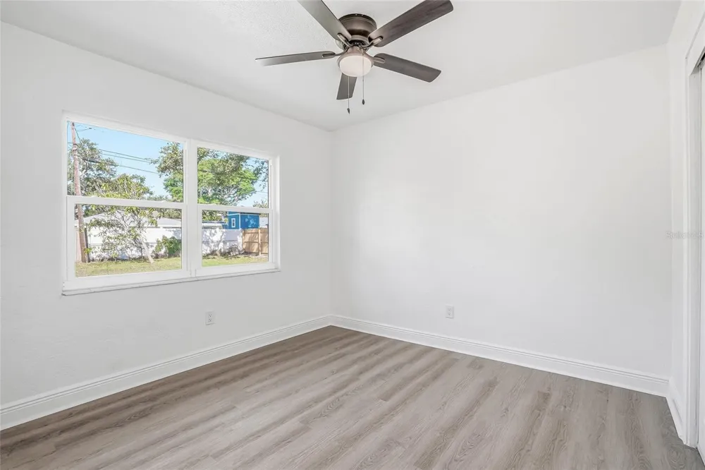 4720 MOHEGAN ROAD St Petersburg, FL 33708