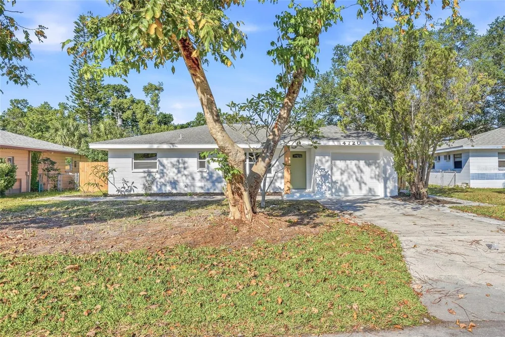 4720 MOHEGAN ROAD St Petersburg, FL 33708