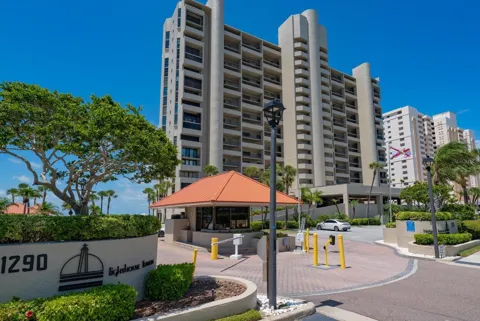 1290 GULF BOULEVARD #2004