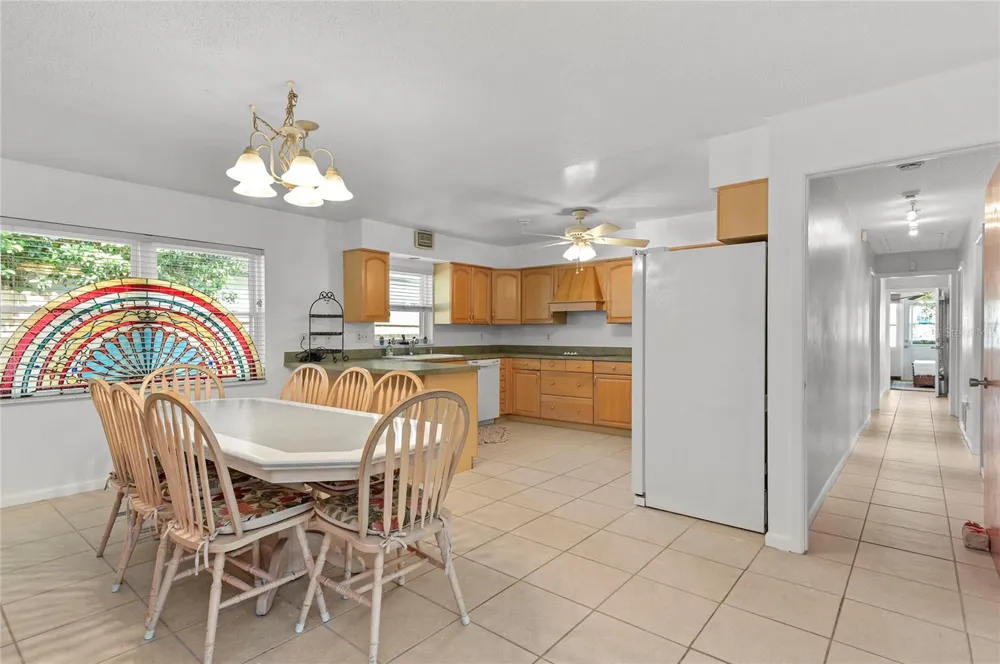 1621 CHESTNUT AVENUE Winter Park, FL 32789