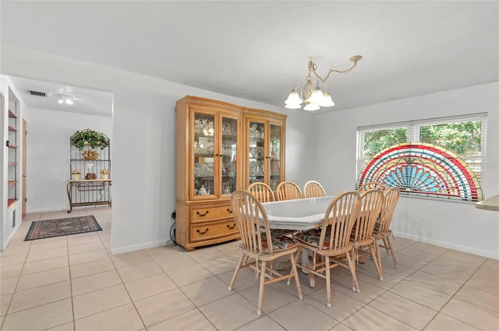 1621 CHESTNUT AVENUE Winter Park, FL 32789