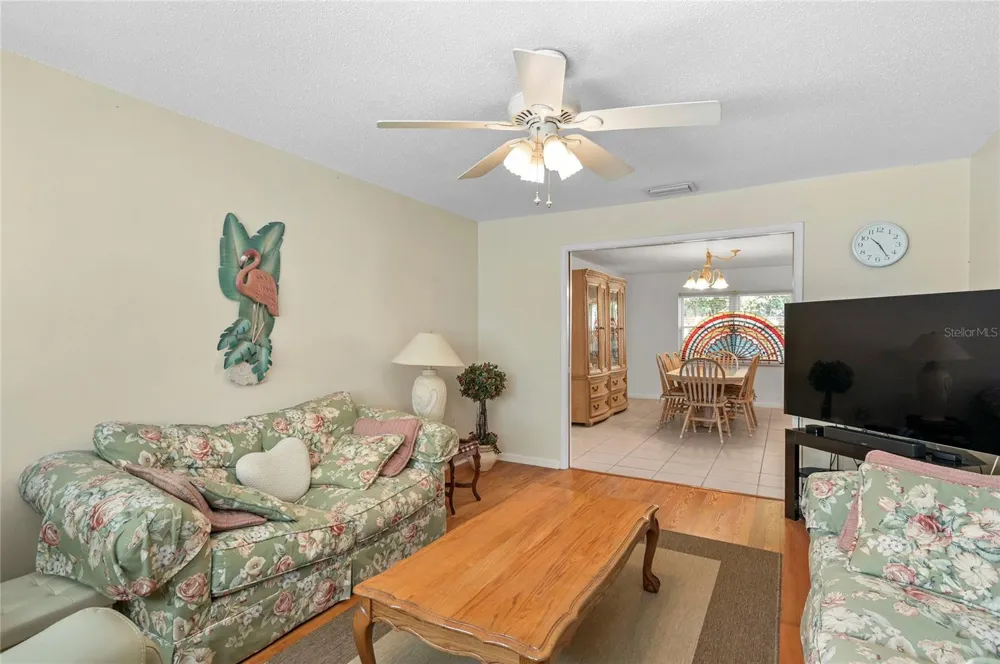 1621 CHESTNUT AVENUE Winter Park, FL 32789