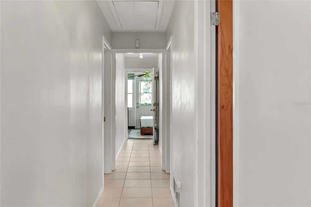 1621 CHESTNUT AVENUE Winter Park, FL 32789