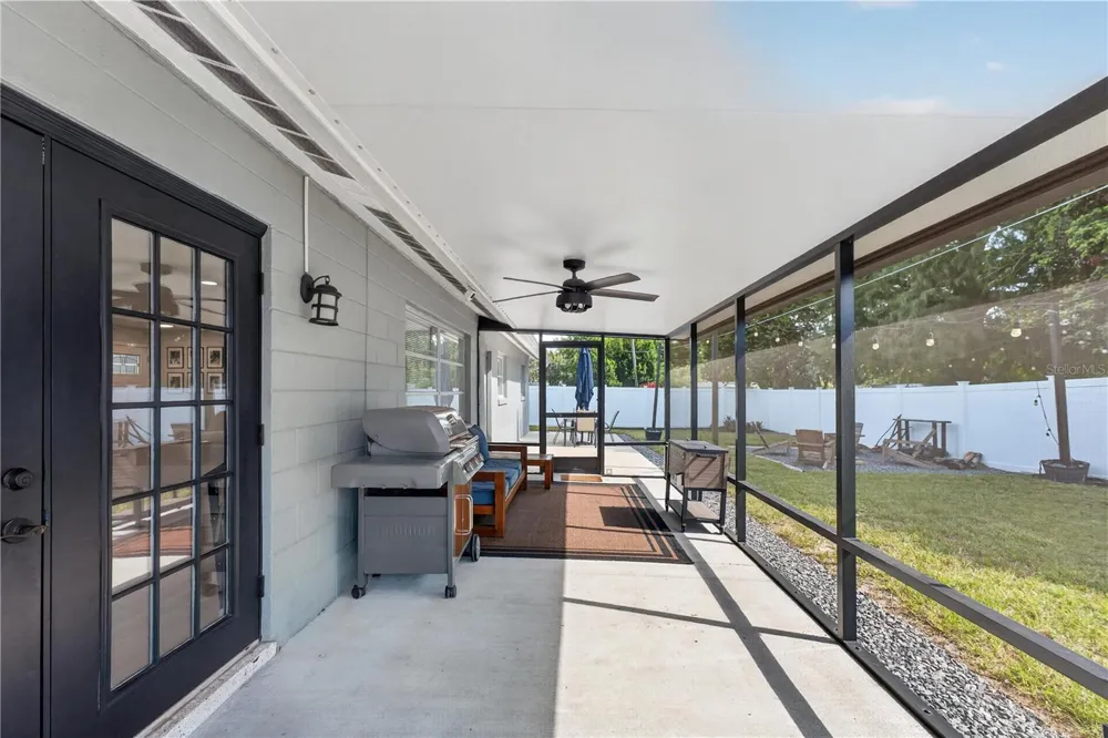 2112 EASTBROOK BOULEVARD Winter Park, FL 32792
