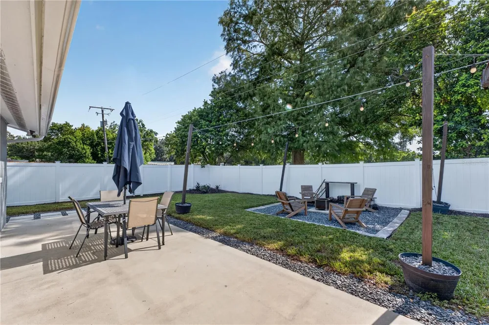 2112 EASTBROOK BOULEVARD Winter Park, FL 32792
