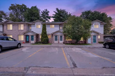 30336 Wedgewood Circle