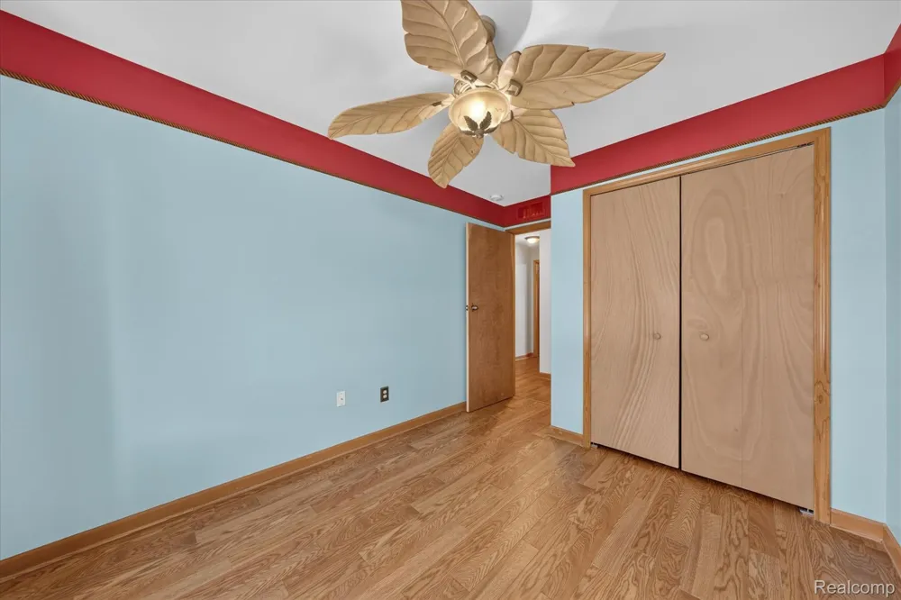 30336 Wedgewood Circle Roseville City, MI 48066