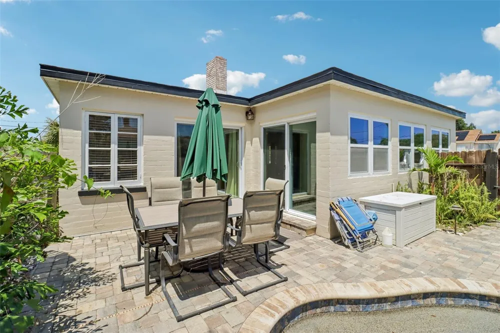 300 REVILO BOULEVARD Daytona Beach, FL 32118