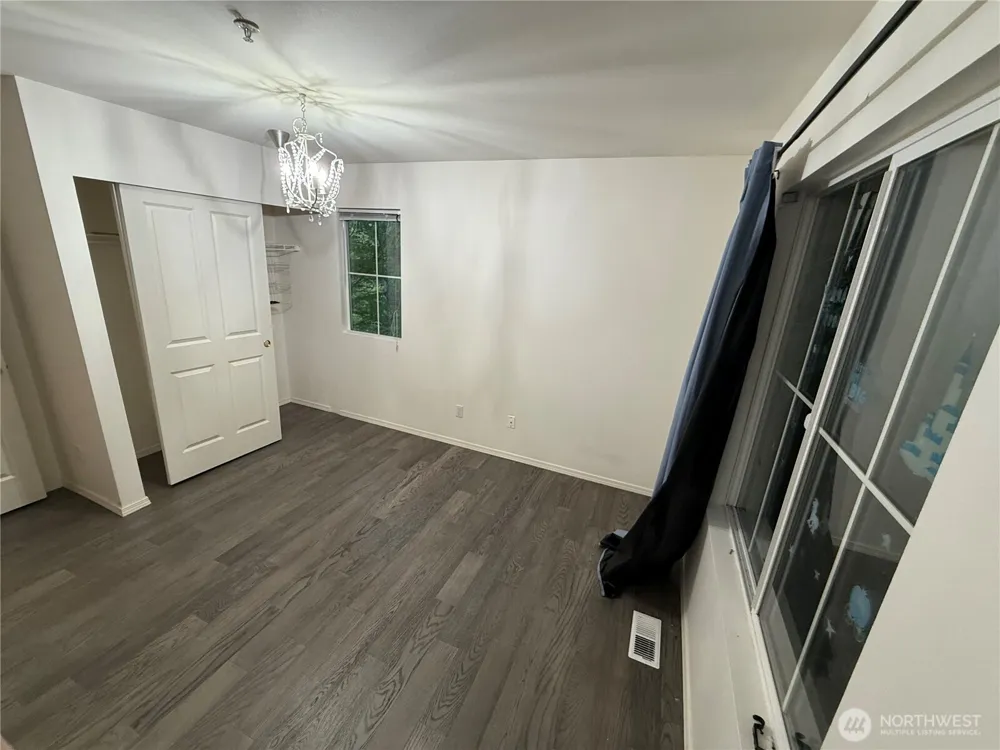 5329 236th Place SE Issaquah, WA 98029