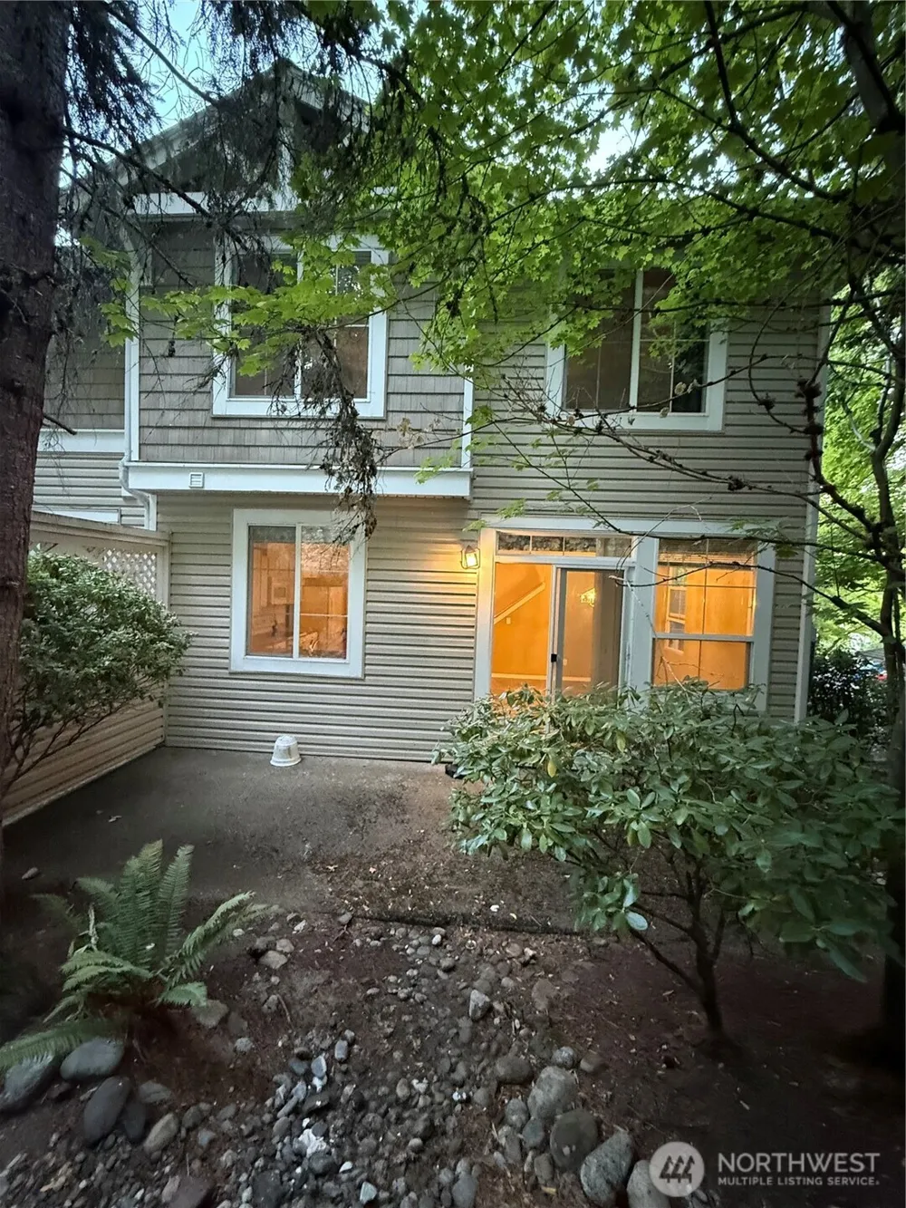 5329 236th Place SE Issaquah, WA 98029