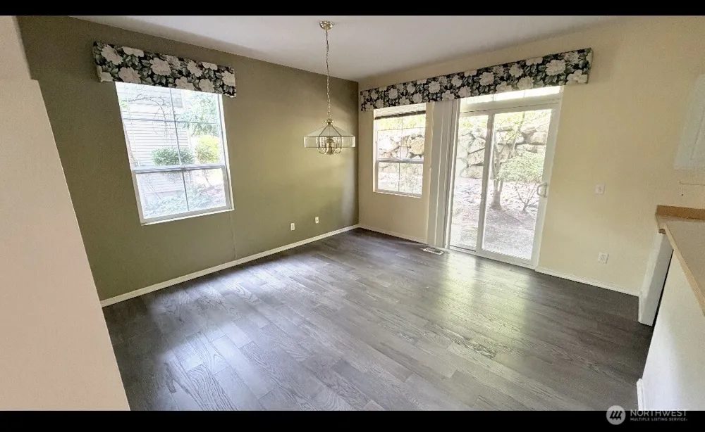 5329 236th Place SE Issaquah, WA 98029