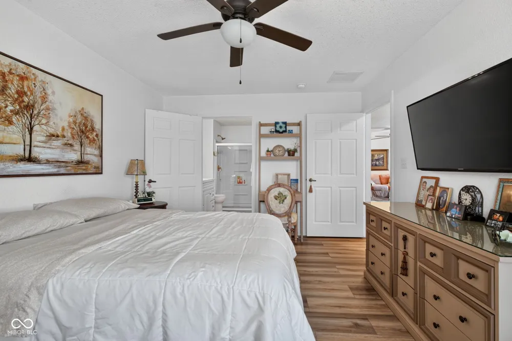 6214 Robinwood Lane Indianapolis, IN 46237