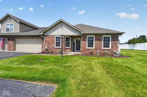 6214 Robinwood Lane