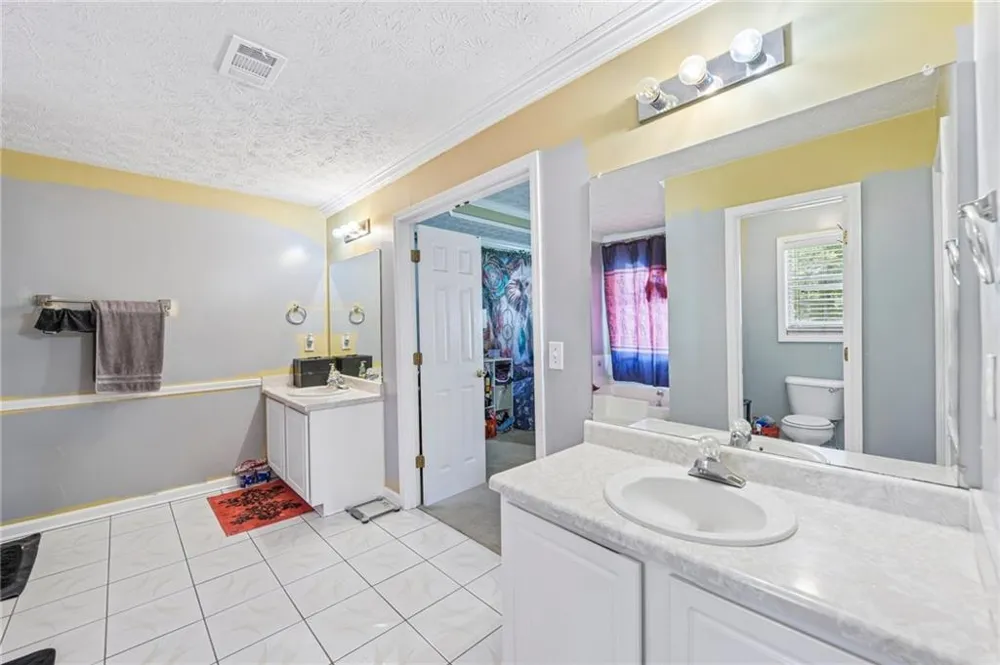 8199 Mckenzie Place Lithonia, GA 30058