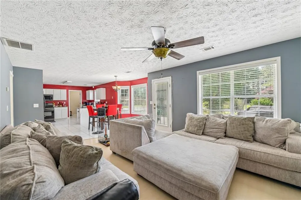 8199 Mckenzie Place Lithonia, GA 30058