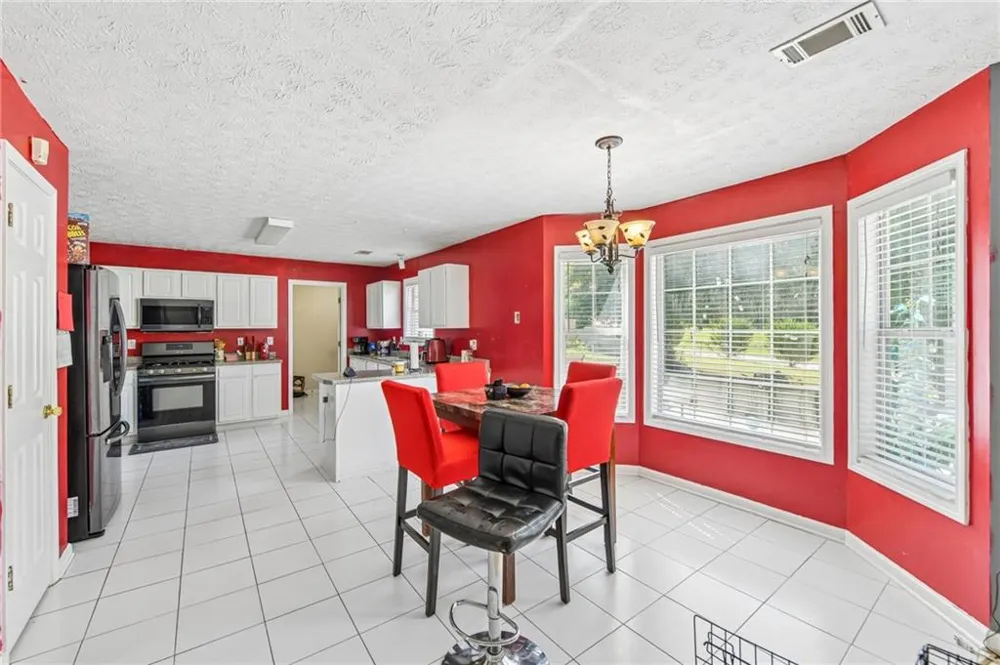 8199 Mckenzie Place Lithonia, GA 30058