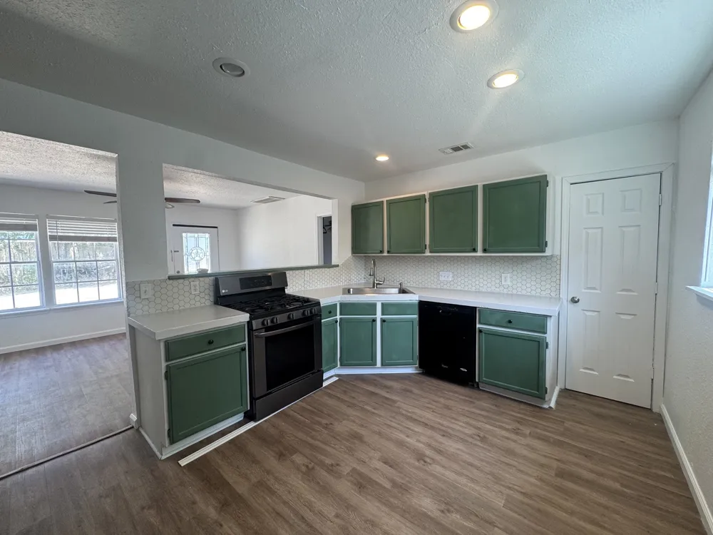 804 E Hook Street Stephenville, TX 76401