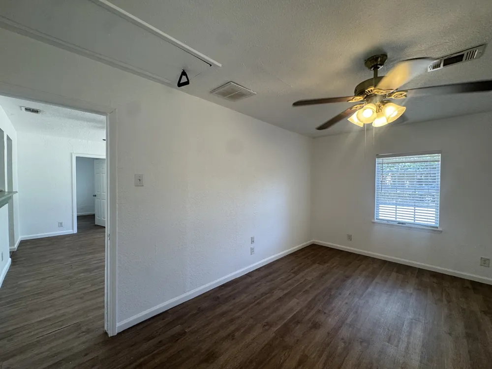 804 E Hook Street Stephenville, TX 76401