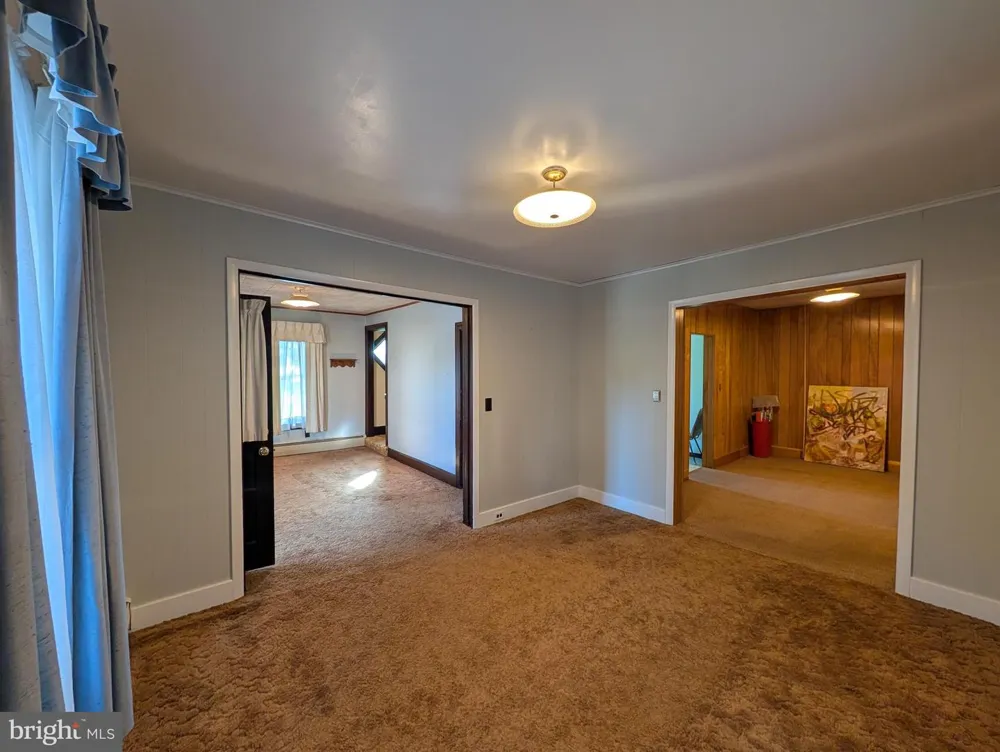 201 MAIN STREET Arendtsville, PA 17303