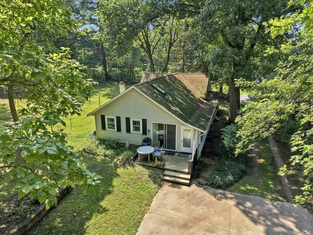 2991 W Marquette Woods Road Stevensville, MI 49127