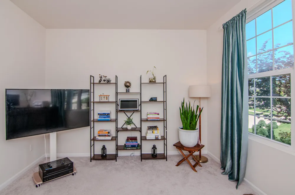2574 Meadow Hills Drive Ann Arbor, MI 48108