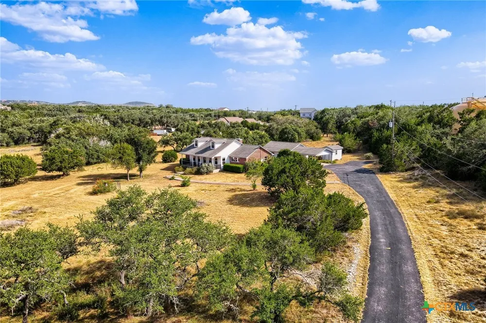 162 Arnold Drive Canyon Lake, TX 78133