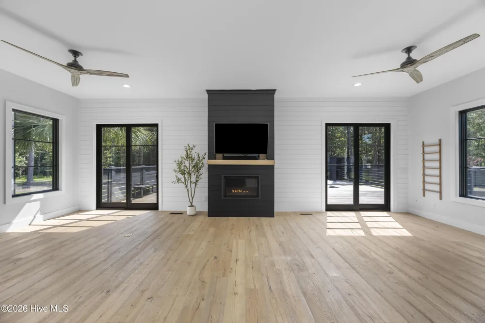 107 Patton Lane Hampstead, NC 28443