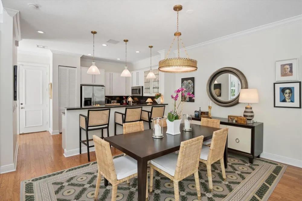 608 NE 11th Avenue Fort Lauderdale, FL 33304