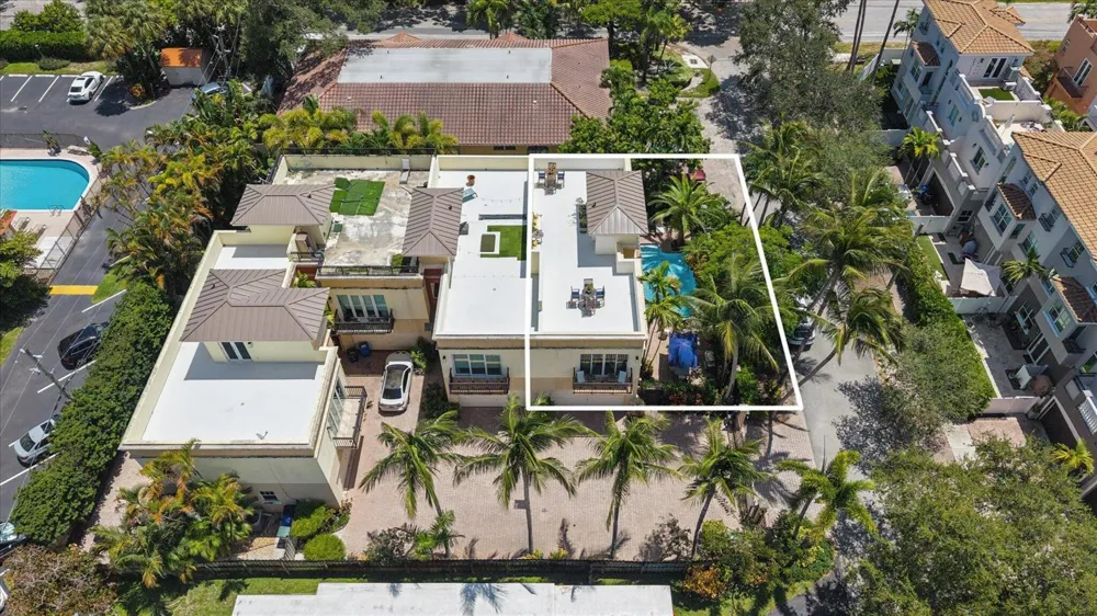 608 NE 11th Avenue Fort Lauderdale, FL 33304