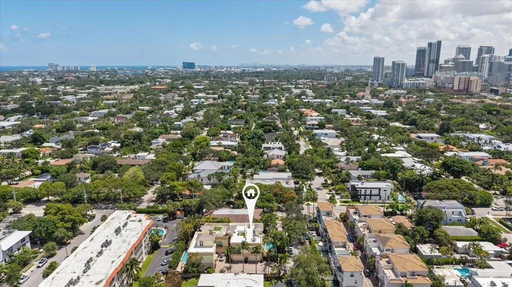 608 NE 11th Avenue Fort Lauderdale, FL 33304