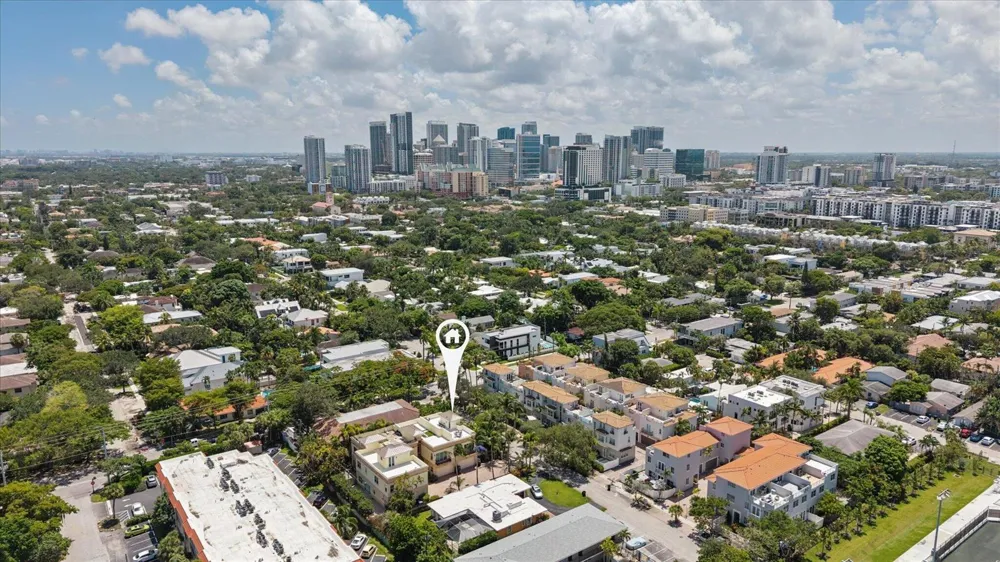 608 NE 11th Avenue Fort Lauderdale, FL 33304