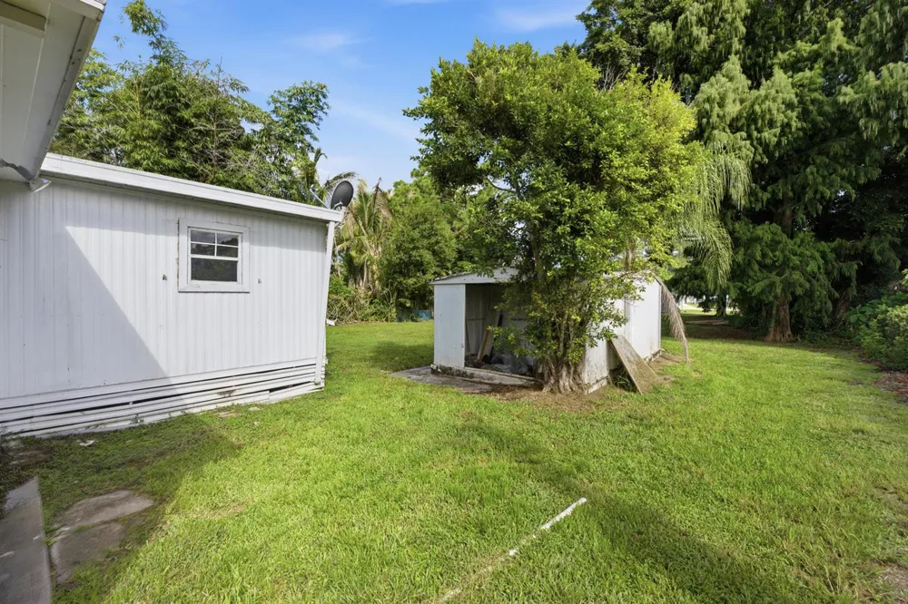 1823 SW College Street Stuart, FL 34997