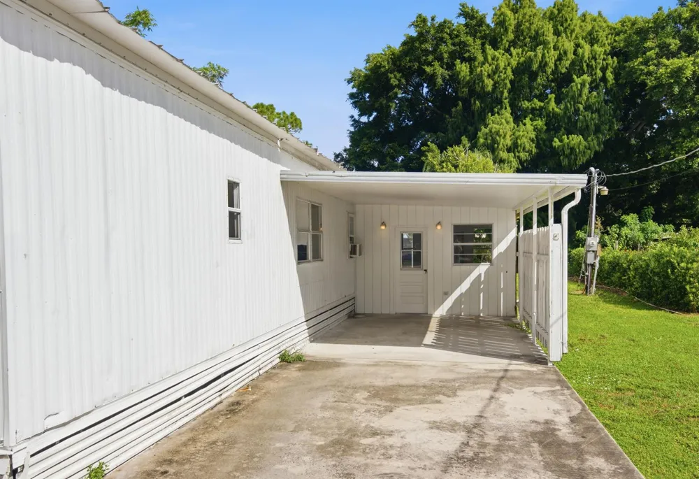 1823 SW College Street Stuart, FL 34997