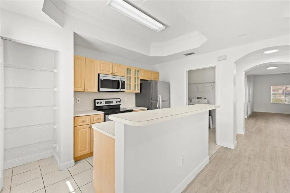 4962 Leeward Lane #3807 Fort Lauderdale, FL 33312